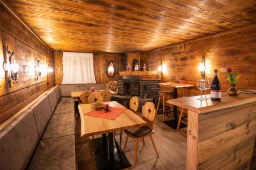 Bar/lounge, Gastehaus Fellner in Muhlbach