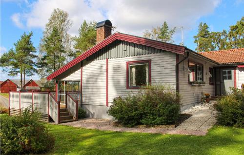 Stunning home in xabck with 3 Bedrooms and WiFi - Öxabäck