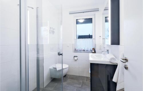 Nice apartment in Rechlin w/ WiFi and 1 Bedrooms - image 7