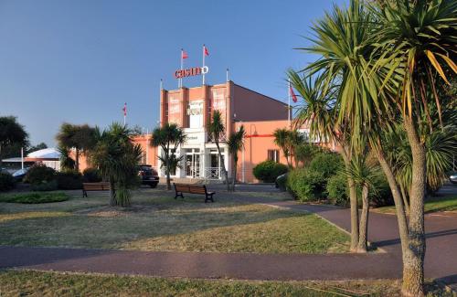 Les Sables d'or in Агон Кутенвіль