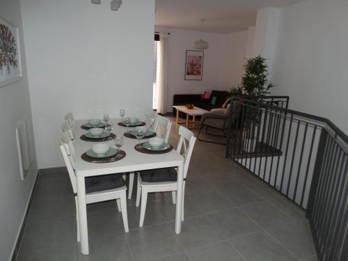 Málaga Apartamentos - Jinetes 23 - image 5