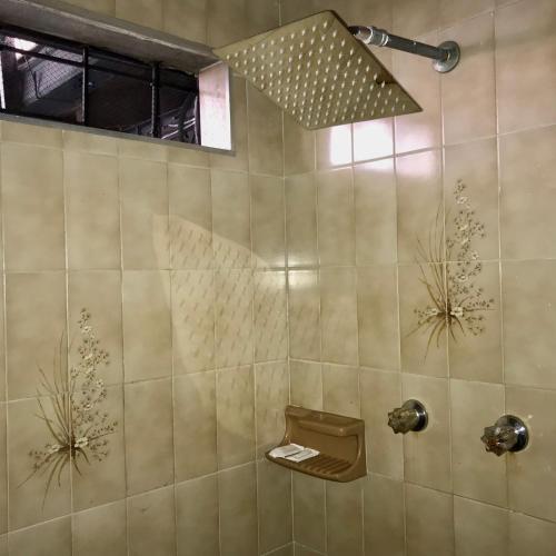 Friendly workspace, Coliving community, Strategic location, reliable Wifi
