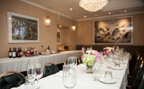 Restaurant, Olyver Hotel - Formerly New Seoul Hotel in Koreatown