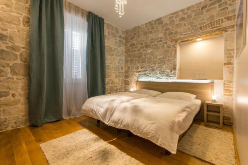 Tifani Luxury Rooms 2, Split (photo 2)