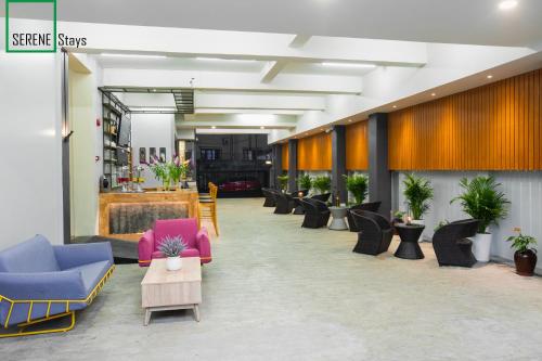 Lobby, SERENE Stays Hotel in Kamaryut
