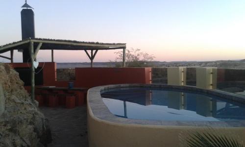 Larochelle Guesthouse in Ketmashopas