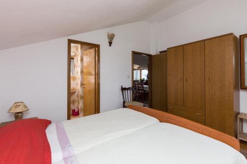 Apartments Kisic - image 7