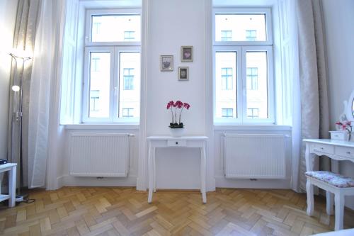 Cosy 3 Room Viennese Flat - 10min to City Center, Vídeň (fotografie 3)