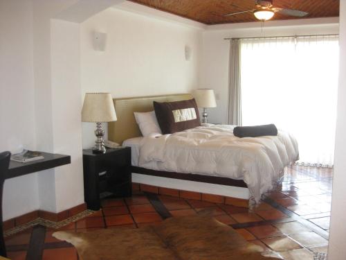 Hotel Villa Mexicana Golf & Equestrian Resort in Villa del Pueblito, Mexico