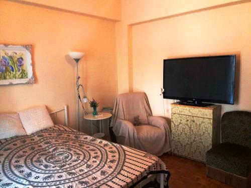  Renovated apartment in the center of Athens, Pension in Athen