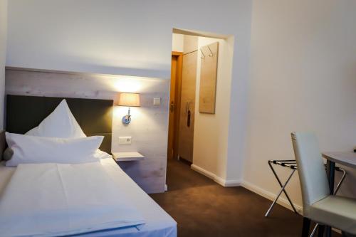 Waldhotel Luise Waldhotel Luise is perfectly located for both business and leisure guests in Freudenstadt. The property features a wide range of facilities to make your stay a pleasant experience. Service-minded staf