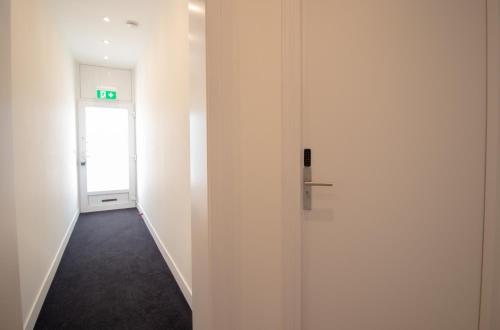 Escamp Apartments, The Hague (photo 6)