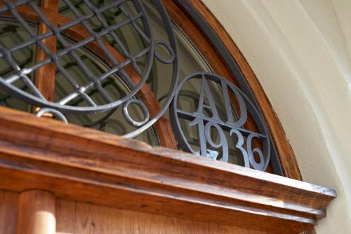 Bagatelle Gardenhouse - image 3