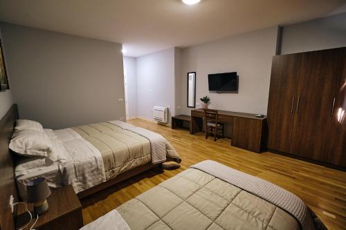In Center Hotel - image 6