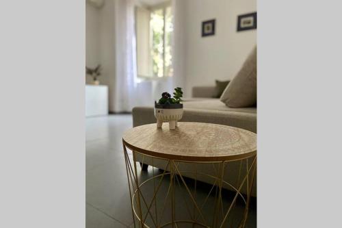 Central modern apartment Rome - Tap to explore photos