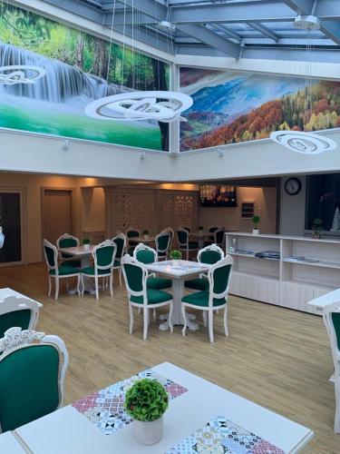 Ресторан, Park Luxury Rooms in Предял