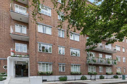 Cosy 1-bed Apartment Near Sloane Square In Chelsea