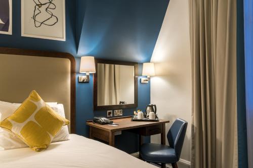 245654334 voco Grand Central Glasgow by IHG
