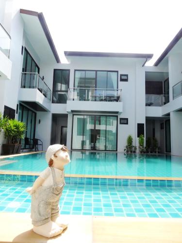 Good Day Phuket Boutique Bed Breakfast In Phuket Town - 