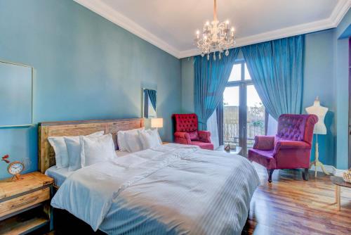 Durrani Homes - Souk Al Bahar 2BR Besides Burj Khalifa & Dubai Mall