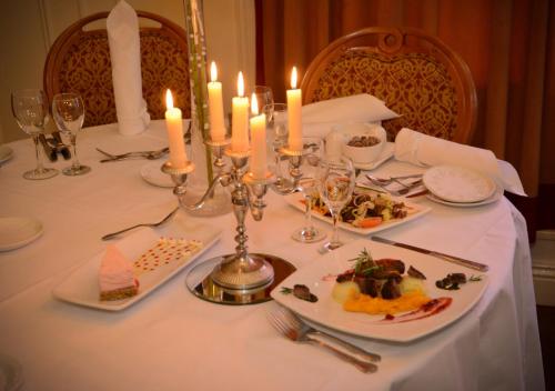 Food and beverages, Bush Hotel in Carrick on Shannon