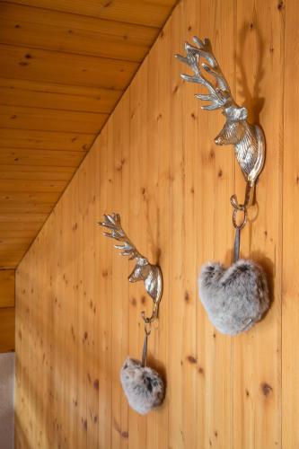 Chalet Sunneblick - Tap to explore photos