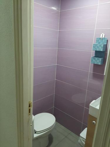 Quadruple Room with Private External Bathroom image 2