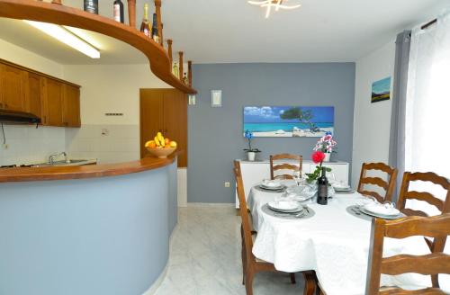 Apartments Violete 742 - image 14