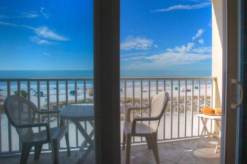 409 - Island Inn - image 7