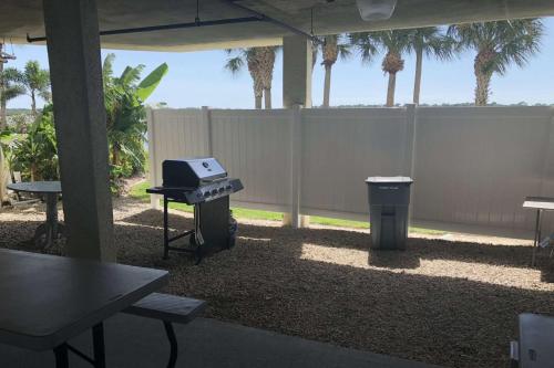 312 - Boca Ciega Resort - image 13