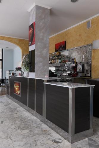 Hotel Ferrari - image 8