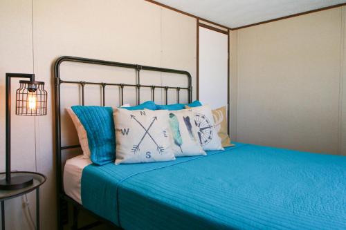 RSH 6 - Bring the family. Enough room for all. Sleeps 10! Moab