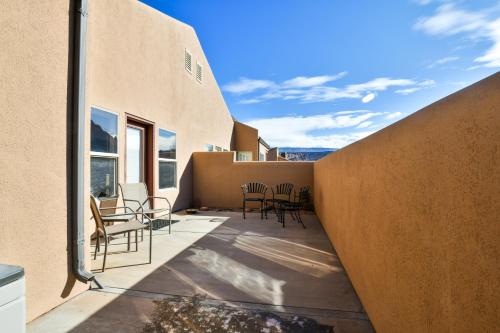 Welcome to Rim Village X3 in gorgeous Moab! - image 9