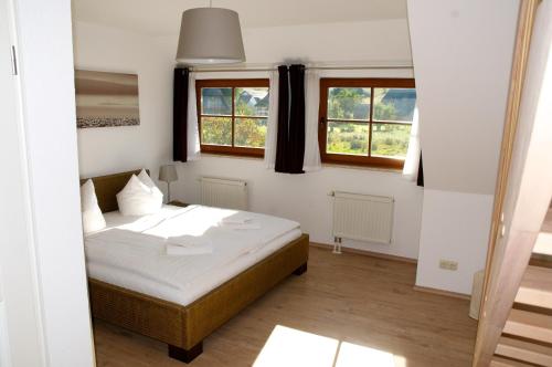 One-Bedroom Maisonette image 9