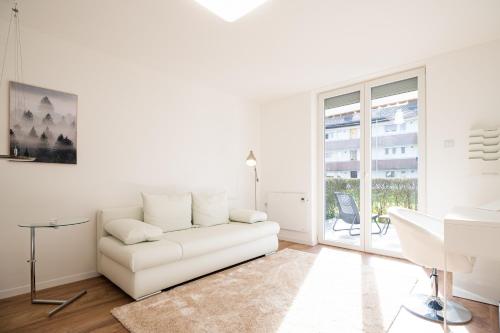 Sonnige Ferienwohnung in Neckarsulm mit Massageliege & WLAN & Parken