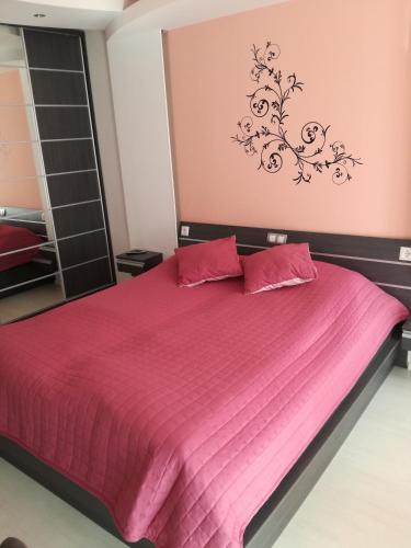 Apartment 33 in Hotel Iceberg, Боровец (фото 4)