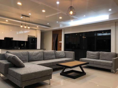 Concordia's Country Resort- Villa Johanna near MARJ EATERY