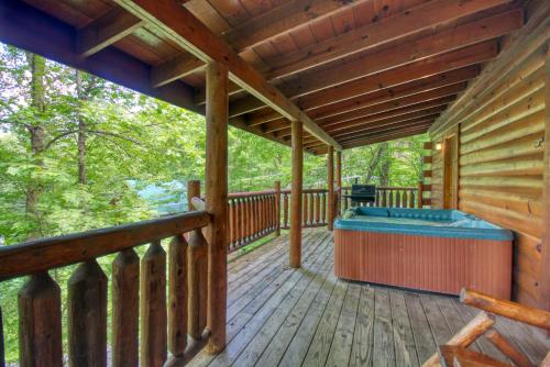 American Treehouse #1708 - main image