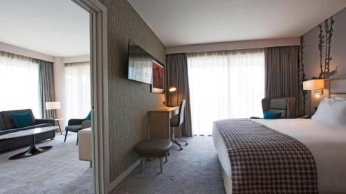 Holiday Inn Manchester - City Centre an IHG Hotel - image 5