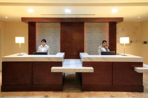 홀리데이 인 몬클로바, IHG - 숙소 외관