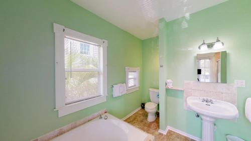258 Primo Street - image 2