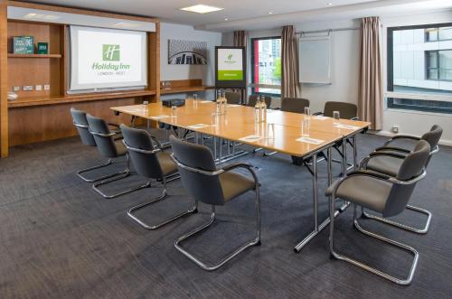 Holiday Inn London West an IHG Hotel - image 12