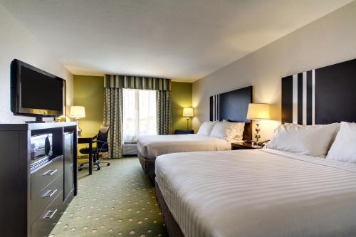 Holiday Inn Express Hotel & Suites Live Oak, an IHG Hotel
