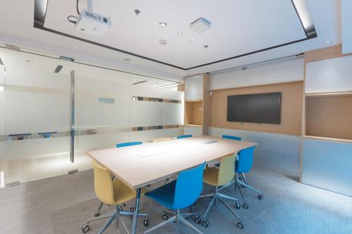 Rated highly by Business travelers