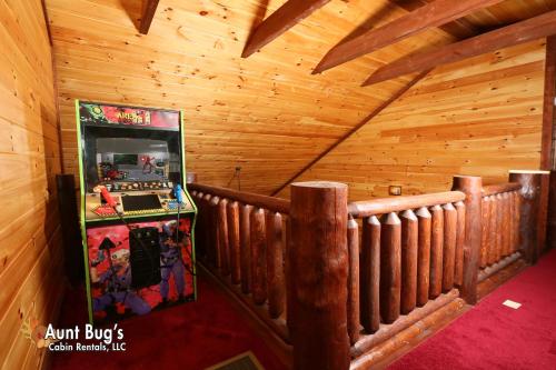 Splash N' Play #524 by Aunt Bug's Cabin Rentals