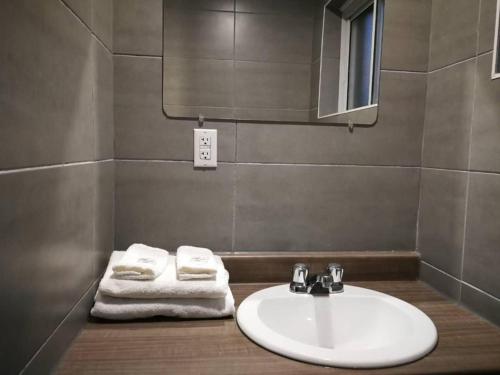 Double Room with Shower - Non Smoking