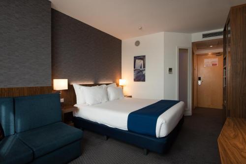 Holiday Inn Express Lisbon Airport an IHG Hotel - image 13