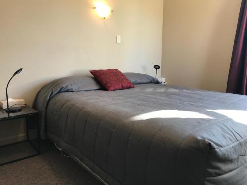 B&B Invercargill - Lovett Lodge - Bed and Breakfast Invercargill