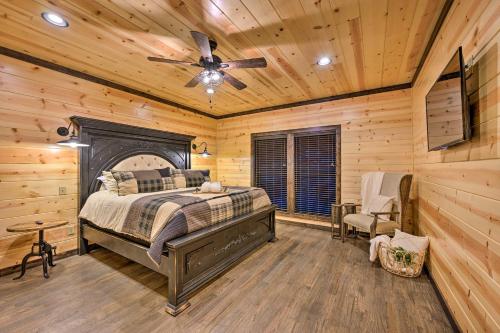 Outdoor Paradise with Hot Tub Firepit BBQ and More! - image 9