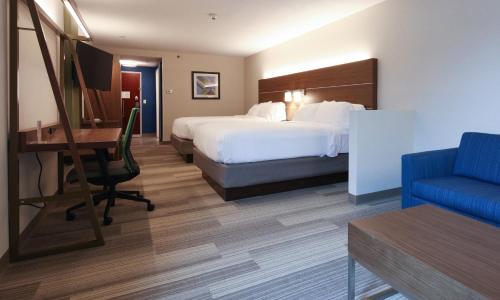 Holiday Inn Express Hotel & Suites Cincinnati Southeast Newport, an IHG Hotel